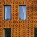 Hoe zou je de gevel van een gebouw omschrijven?